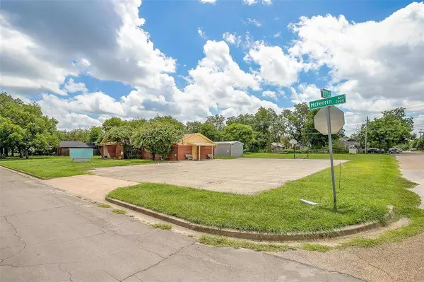 2614 Mcferrin Avenue, Waco, TX 76708