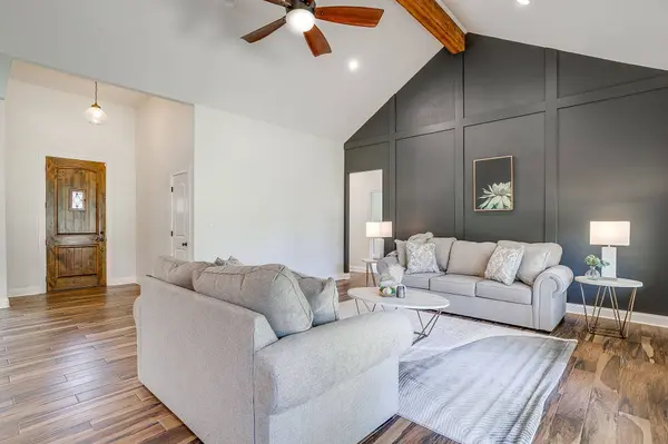 3103 Park Lake DR, Waco, TX 76708