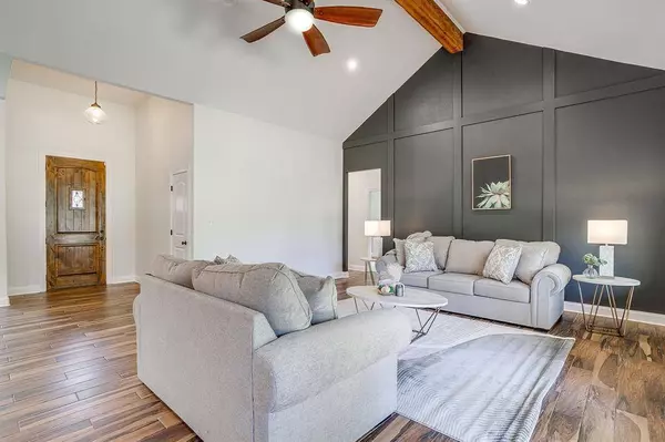 3103 Park Lake Drive, Waco, TX 76708