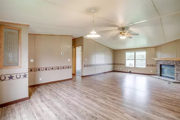 785 CR 3570, China Spring, TX 76633