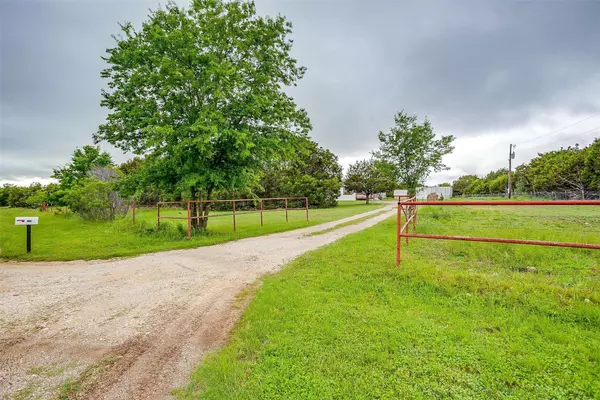 785 CR 3570, China Spring, TX 76633