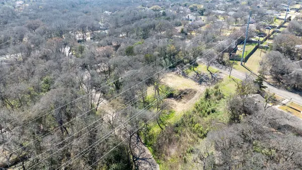 1141 Redondo DR, Woodway, TX 76712