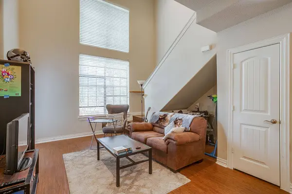 2410 S 2nd ST, Waco, TX 76706