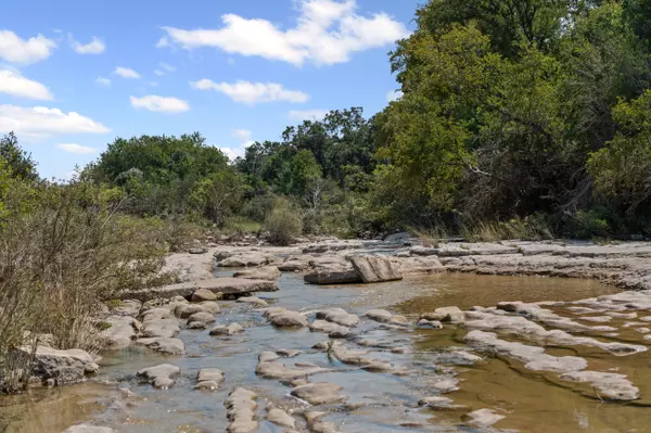 Clifton, TX 76634-3902,210 County Road 1700