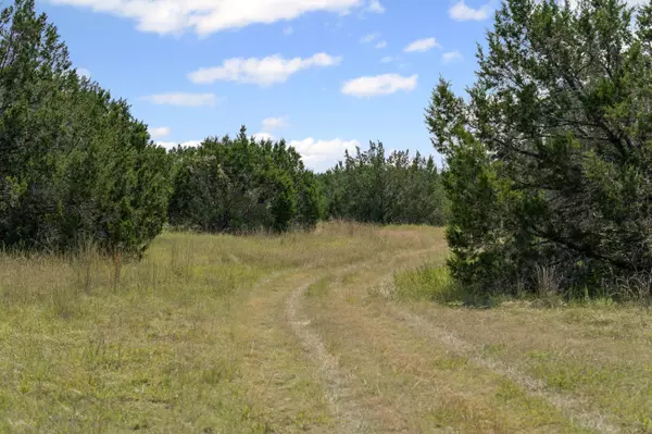 Clifton, TX 76634-3902,210 County Road 1700