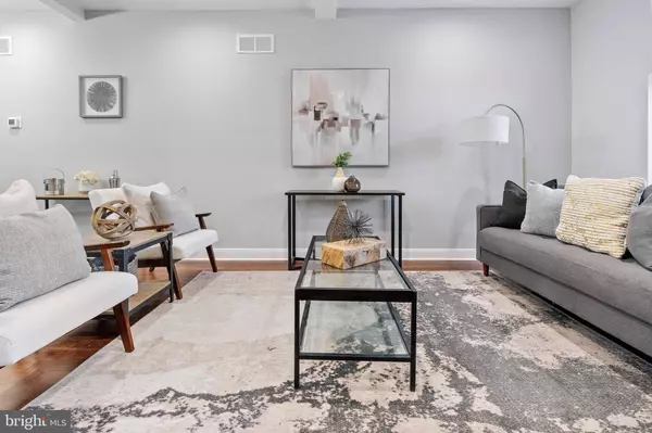 2305 E PRESTON ST, Baltimore, MD 21213