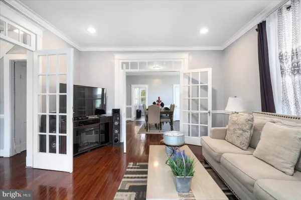 4110 E NORTHERN PKWY, Baltimore, MD 21206