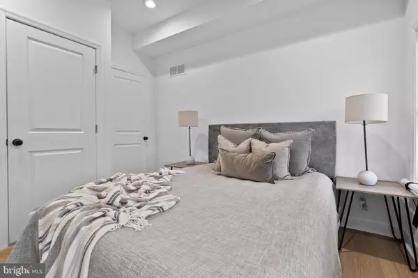 1703 CRYSTAL AVE, Baltimore, MD 21213