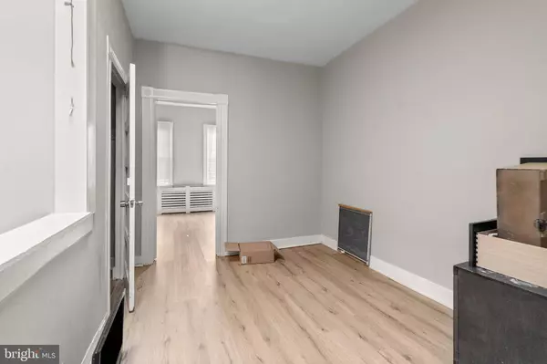 812 N STREEPER ST, Baltimore, MD 21205