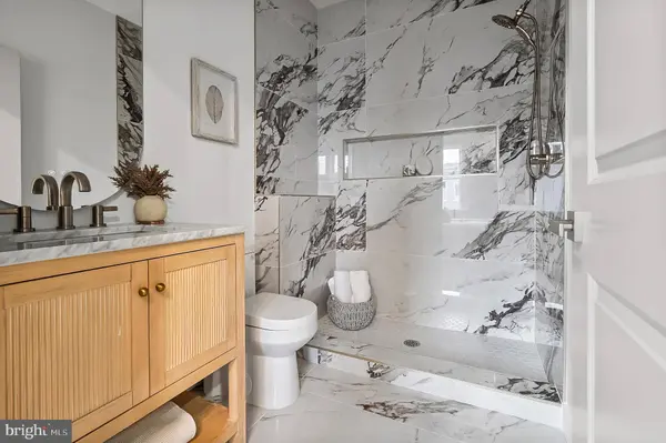 1131 MYRTLE AVE, Baltimore, MD 21201