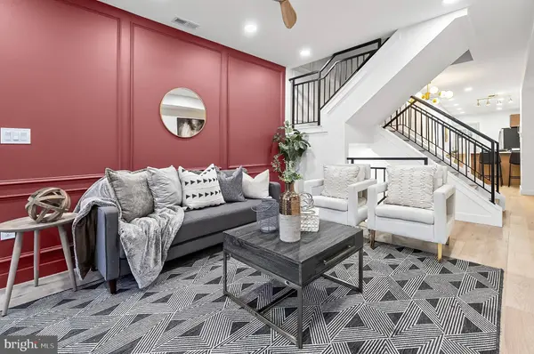 1131 MYRTLE AVE, Baltimore, MD 21201