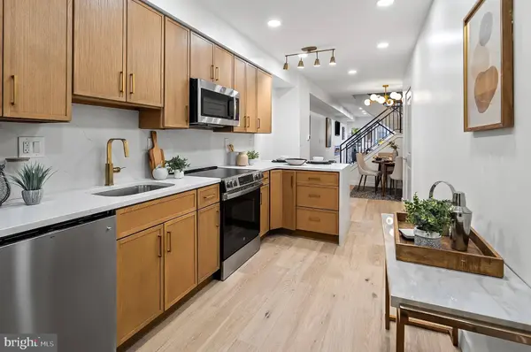 1131 MYRTLE AVE, Baltimore, MD 21201