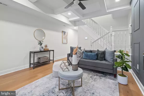 2114 W BALTIMORE ST, Baltimore, MD 21223