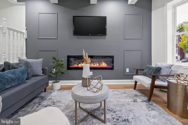 2114 W BALTIMORE ST, Baltimore, MD 21223