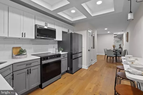 2114 W BALTIMORE ST, Baltimore, MD 21223