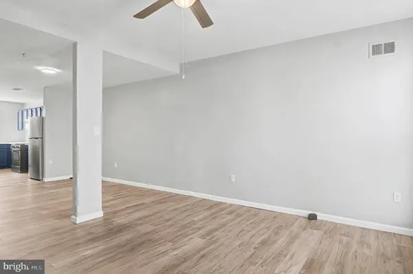 1032 N BROADWAY, Baltimore, MD 21205