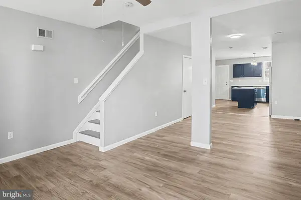 1032 N BROADWAY, Baltimore, MD 21205