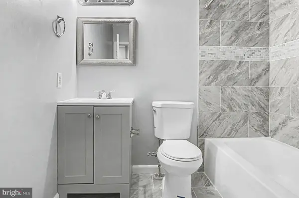 1032 N BROADWAY, Baltimore, MD 21205