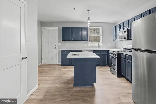 1032 N BROADWAY, Baltimore, MD 21205