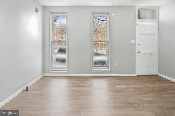 1032 N BROADWAY, Baltimore, MD 21205