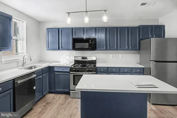 1032 N BROADWAY, Baltimore, MD 21205