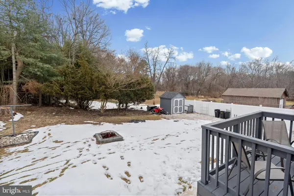 7922 BABIKOW RD, Rosedale, MD 21237