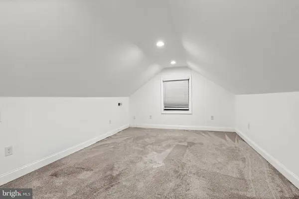 7922 BABIKOW RD, Rosedale, MD 21237