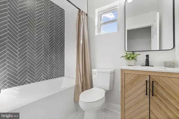 1631 E OLIVER ST, Baltimore, MD 21213