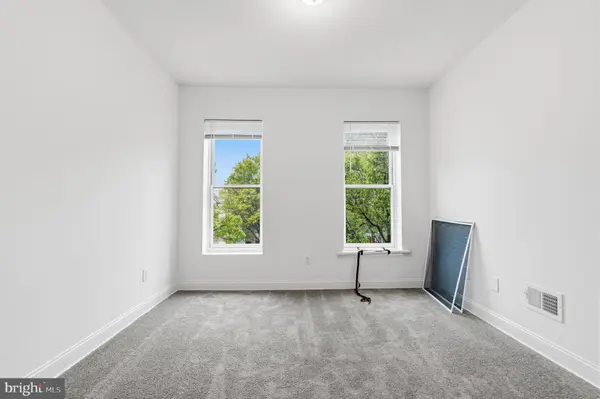 2415 E MADISON ST, Baltimore, MD 21205