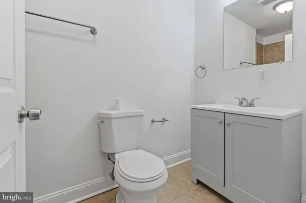 2415 E MADISON ST, Baltimore, MD 21205