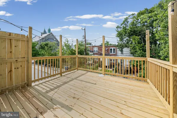 700 BELGIAN AVE, Baltimore, MD 21218