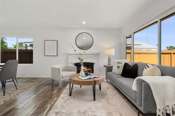 14901 Waverly LN, Irvine, CA 92604