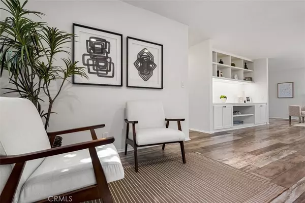 14901 Waverly LN, Irvine, CA 92604