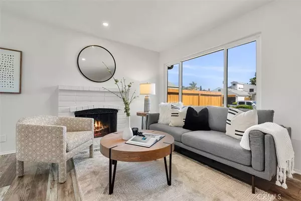 14901 Waverly LN, Irvine, CA 92604