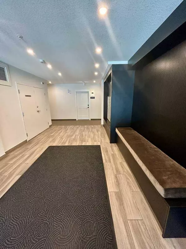 200 Seton CIR SE #2115, Calgary, AB T3M 3X1