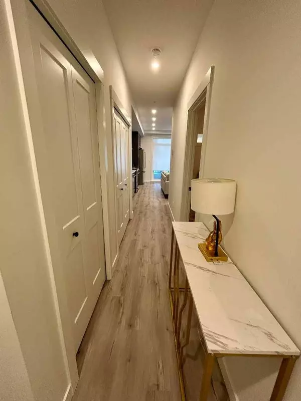 200 Seton CIR SE #2115, Calgary, AB T3M 3X1