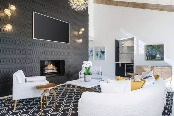 552 Desert W DR, Rancho Mirage, CA 92270