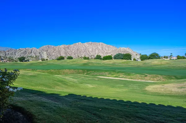 54821 Inverness WAY, La Quinta, CA 92253