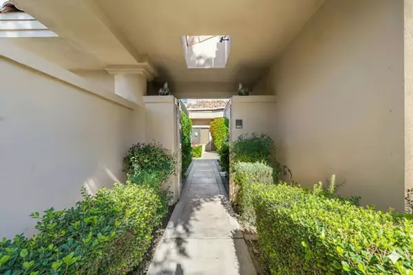 54821 Inverness WAY, La Quinta, CA 92253