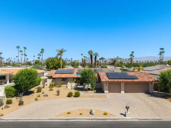 75582 Painted Desert DR