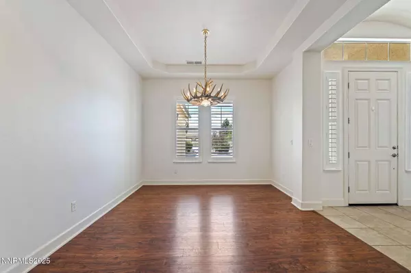 7816 Casarey CT, Sparks, NV 89436