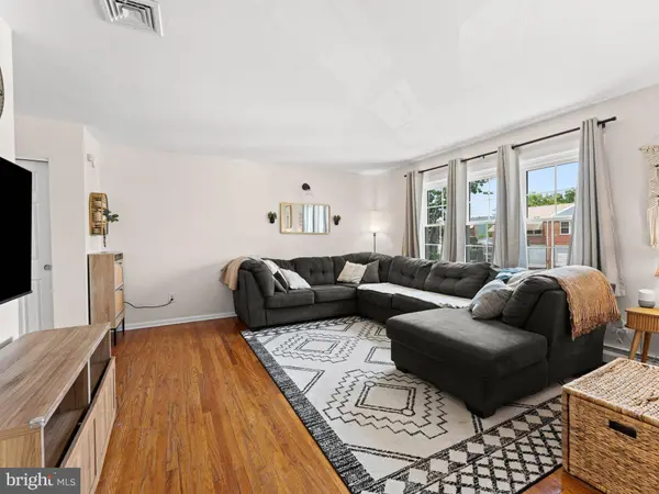 10839 RAYLAND RD, Philadelphia, PA 19154
