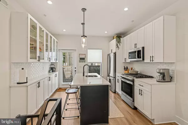 1550 S CAPITOL ST, Philadelphia, PA 19146