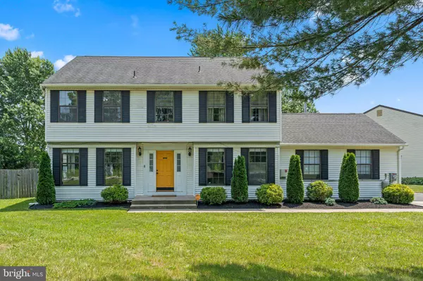 1 SHERIDAN DR, Sicklerville, NJ 08081