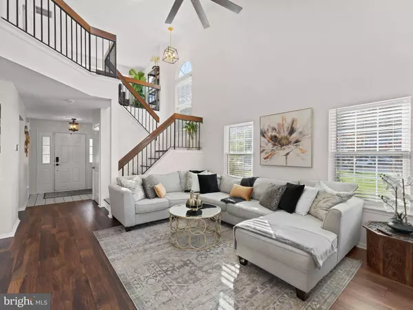 43 KETTLEBROOK DR, Mount Laurel, NJ 08054