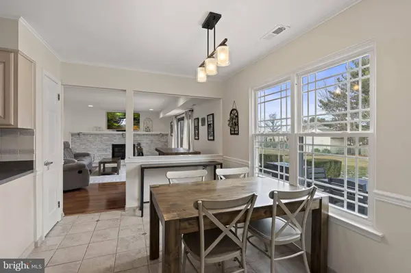 9 CRATER DR, Sewell, NJ 08080