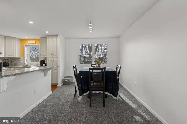 518 E CHURCH ST, Blackwood, NJ 08012