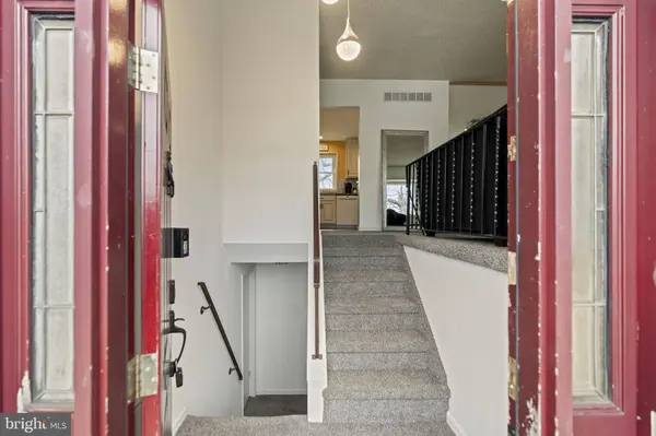 518 E CHURCH ST, Blackwood, NJ 08012