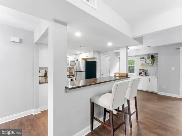 391 BARTON RUN BLVD, Marlton, NJ 08053