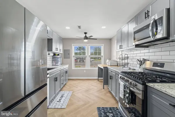 33 PHOENIX CT, Sewell, NJ 08080